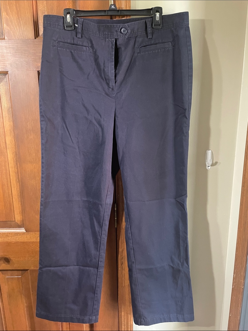 Women's Straight Leg Pants in Navy Blue. Lands End. Size 16